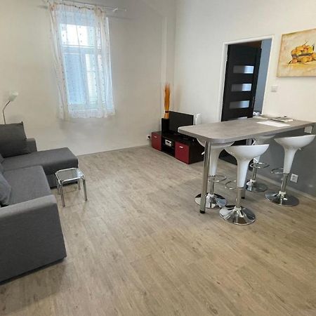 Ferienwohnung U Byvale Posty Decin Exterior foto